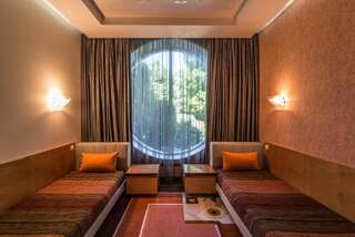 Курортные отели SunRay Pidhorodne Коттедж с 3 спальнями-9